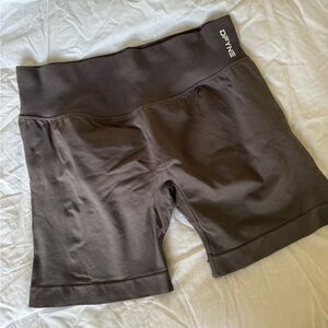 Dfyne Truffle Impact Shorts